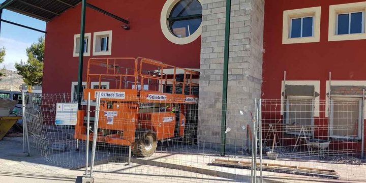 Reforma parcial de edificación existente para adecuación a centro de Formación Profesional en Alhama de Murcia