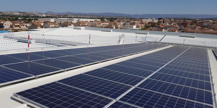Instalación fotovoltaica para autoconsumo de 320,91 kWp en Alguazas (Murcia)