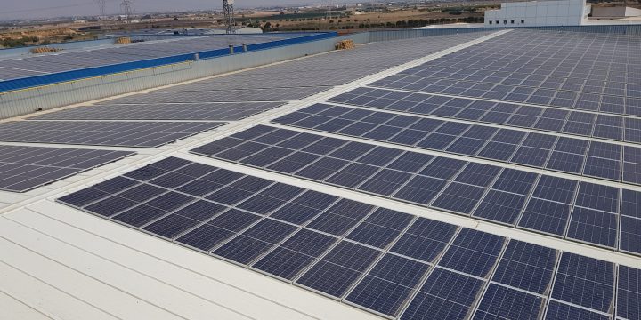 Instalación fotovoltaica para autoconsumo de 940,40 kWp en Cartagena (Murcia)