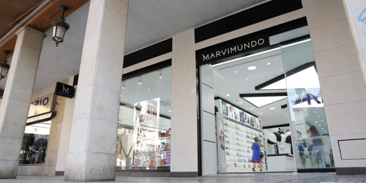 Reforma de local destinado a perfumería en Sueca (Valencia)