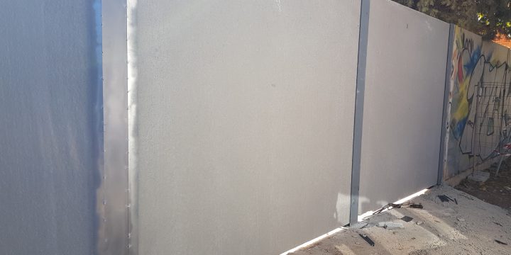 Cerramiento exterior en CEIP Mare Nostrum