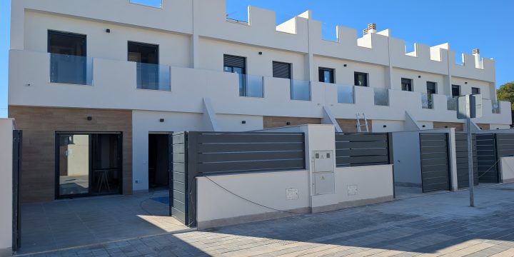 5 viviendas en Dolores de Pacheco